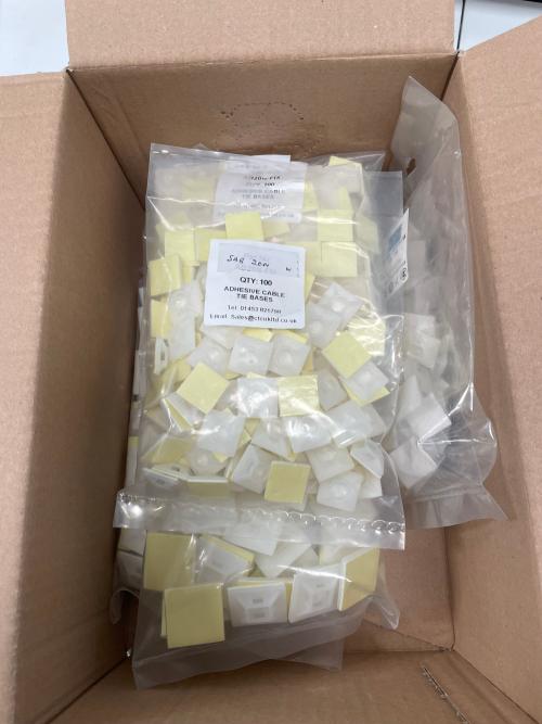 CTC K22SAB0N/28N - Adhesive Cable Tie Mounts White Bundle [100 per pack]